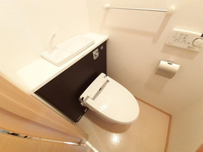 【トイレ】 | ポーシェガーデン５ | シンプルで使いやすいトイレです