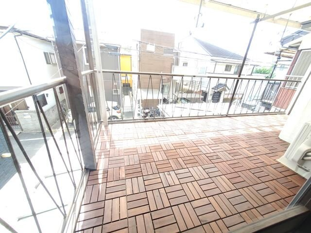 府中市天神町貸家のバルコニー