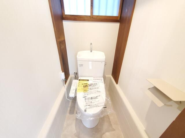 府中市天神町貸家のトイレ