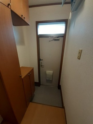 【玄関】 | ラシーヌニツ家