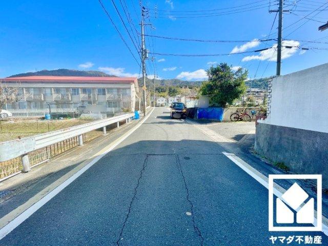 伏見区日野谷寺町の前面道路含む現地写真