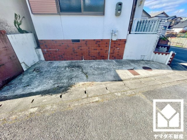 伏見区日野谷寺町の駐車場