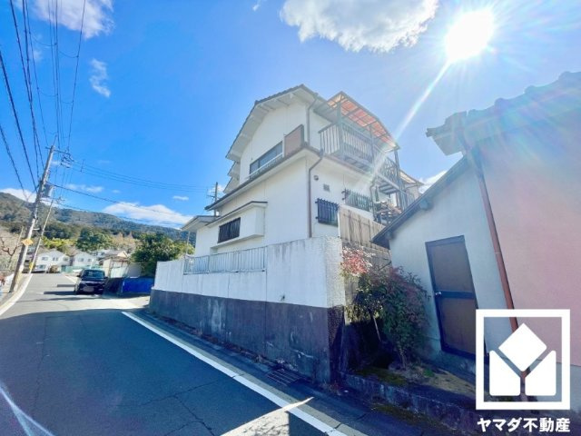 伏見区日野谷寺町の外観