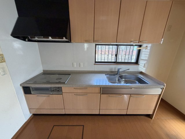 重住一丁目　戸建のキッチン