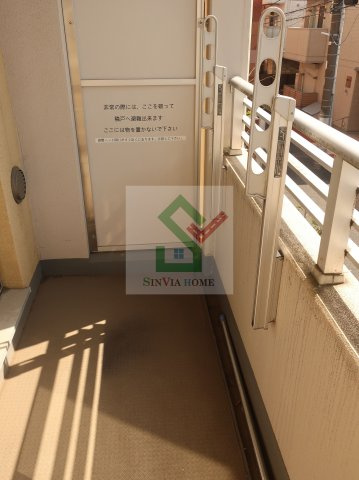 プライマル大泉学園のバルコニー