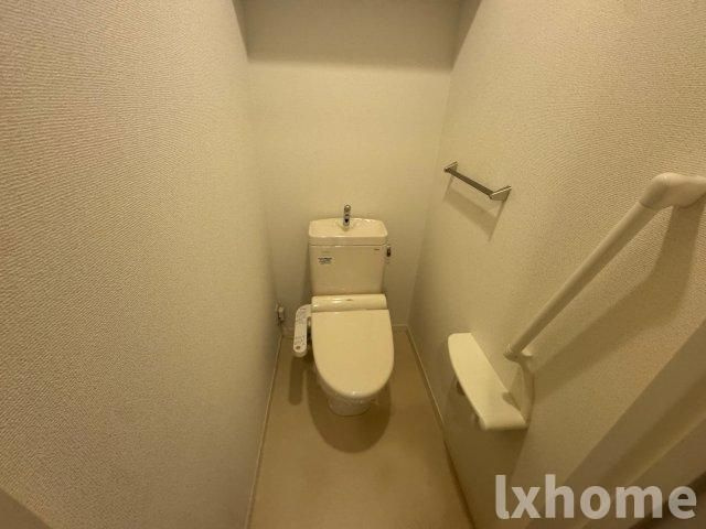 茨木シャーメゾン五日市のトイレ