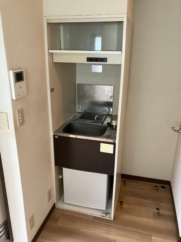 横浜市港北区仲手原２丁目のアパートのキッチン|※別部屋写真