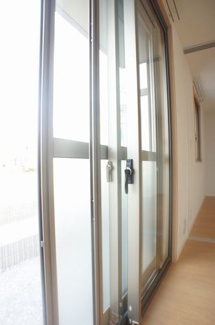 【設備】 | リュミエール近藤　A | 防音サッシ