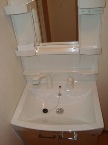 リリーガーデンの洗面所|洗髪洗面化粧台