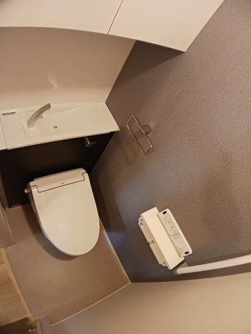 シュタットＢのトイレ|ゆったりとした空間のトイレです