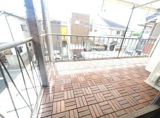 府中市天神町貸家のバルコニー