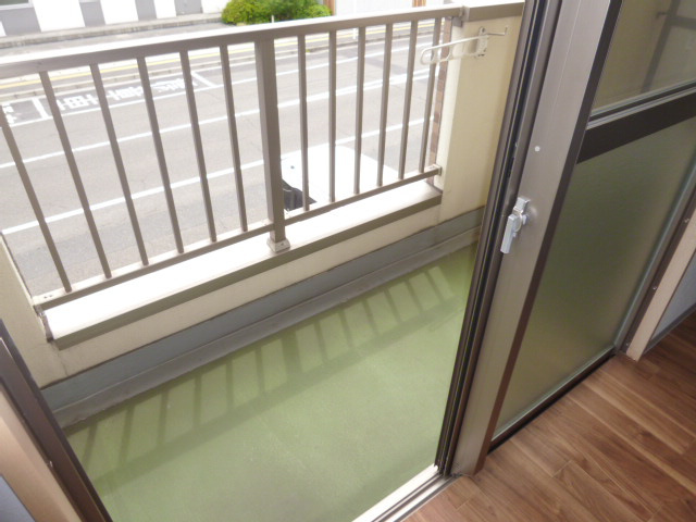 クレモンポイントAのバルコニー