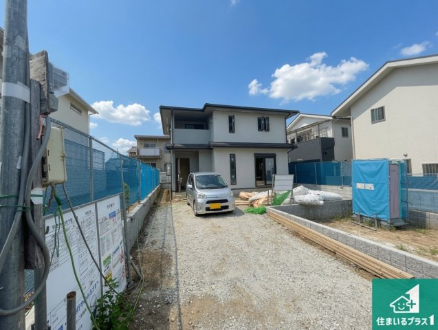 ★宇治市宇治下居　新築一戸建ての外観|現在建築中！落ち着いた街並みで新生活を始めることが出来そう！周辺の物件も併せてご紹介させて頂きます！