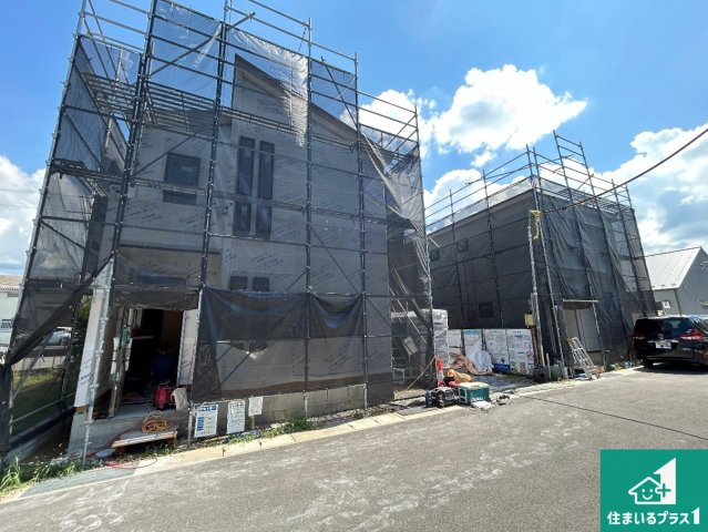 ●19(土)～23(水)現地案内可能！　桜井市外山　全2邸の外観|現在はこんな感じです。完成までが待ち遠しいですね。