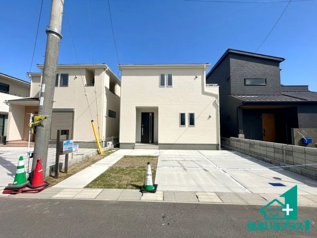 ●大和郡山市九条町　第4期　新築一戸建ての外観|安心の10年保証！外観を美しく保ち、雨水で汚れを落とします！気になることがありましたら、お気軽にお問い合わせください！