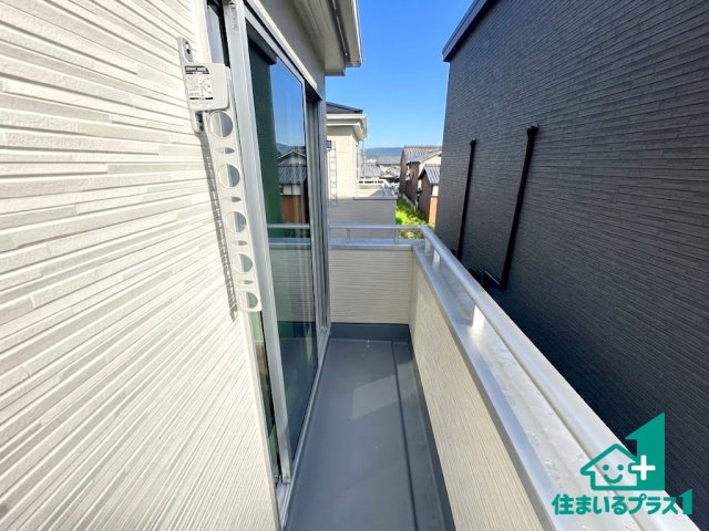 ●大和郡山市九条町　第4期　新築一戸建てのバルコニー|日当たりのよいバルコニー！お部屋が開放的に！