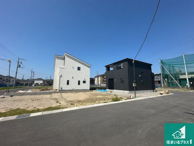 ●大和郡山市九条町　第4期　新築一戸建ての外観|ご案内の際は現地集合はもちろん、ご自宅の送迎や最寄りの駅迄のお迎え等お気軽にご相談ください。
