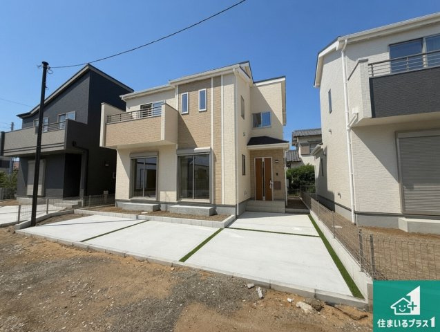 29(土)30(日)現地説明会！◆羽曳野市羽曳が丘西　新築一戸建ての駐車場|駐車スペース！散水栓があるので、こまめに愛車を洗えます！