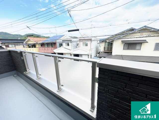 ★京都市北区大宮玄琢北町　第5期　新築一戸建てのバルコニー|日当たりのよいバルコニー！お部屋が開放的に！