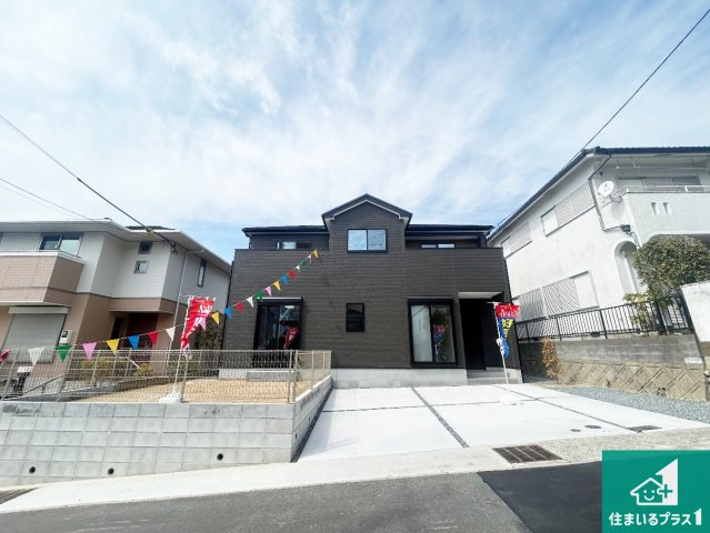 29日(土)30日(日)現地ご見学可能！神戸市北区筑紫が丘　限定1邸の外観|お客様に長く安心して住んでいだだける事にこだわった家づくり！住んでからのアフターサービスにもしっかりと取り組んでいます！