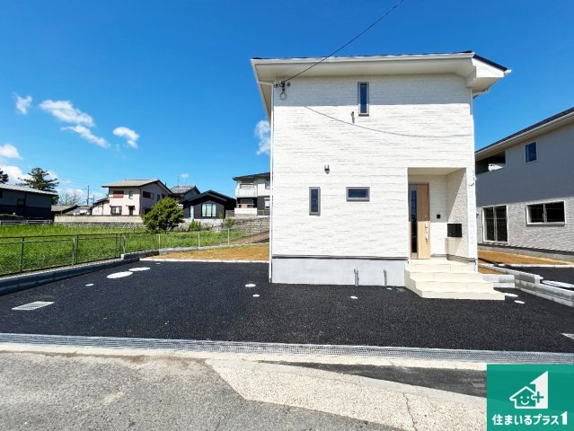 1(土)2(日)現地説明会　奈良市七条町　全3邸　の外観|お客様に長く安心して住んでいだだける事にこだわった家づくり！住んでからのアフターサービスにもしっかりと取り組んでいます！