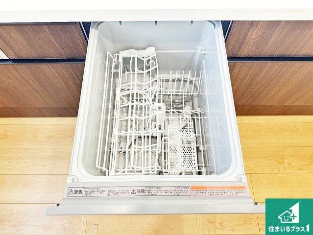 1(土)2(日)現地説明会　奈良市学園大和町　の設備|食事後の一仕事、食器洗いをボタン一つでお任せできちゃいます！場所を取らないビルトイン式なので、お料理スペースもしっかり確保！