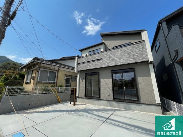 ★1(土)2(日)現地見学可能！★大津市下阪本　ラスト1邸の外観|安心の10年保証！外観を美しく保ち、雨水で汚れを落とします！気になることがありましたら、お気軽にお問い合わせください！
