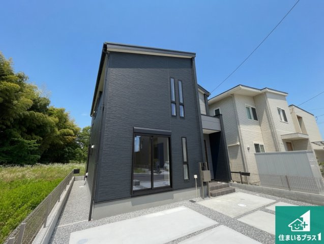 ★1(土)2(日)現地見学可能！★大津市大江　限定1邸の外観|お客様に長く安心して住んでいだだける事にこだわった家づくり！住んでからのアフターサービスにもしっかりと取り組んでいます！