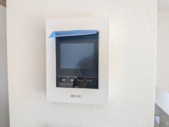 八王子市　上野町　新築一戸建て　１期のセキュリティ|～TVモニター付インターホン　訪問者の確認に便利です～