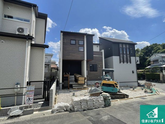 ★城陽市寺田市ノ久保　新築一戸建ての外観|お客様に長く安心して住んでいだだける事にこだわった家づくり！住んでからのアフターサービスにもしっかりと取り組んでいます！