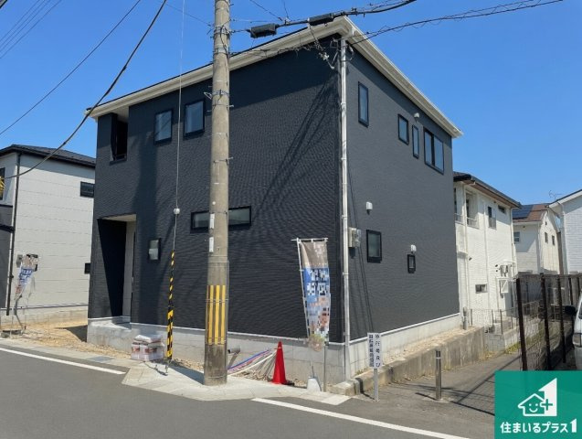 ★亀岡市篠町篠上西裏　新築一戸建ての外観|安心の10年保証！外観を美しく保ち、雨水で汚れを落とします！気になることがありましたら、お気軽にお問い合わせください！