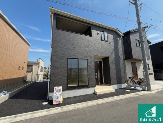 29日(土)30日(日)現地ご見学可能！　伊丹市荻野西　限定1邸の外観|お客様に長く安心して住んでいだだける事にこだわった家づくり！住んでからのアフターサービスにもしっかりと取り組んでいます！