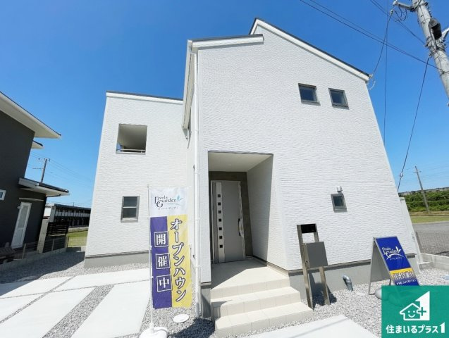 ★1(土)2(日)現地見学可能！★愛知郡愛荘町石橋　ラスト1邸の外観|お客様に長く安心して住んでいだだける事にこだわった家づくり！住んでからのアフターサービスにもしっかりと取り組んでいます！