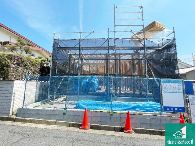 25(土)26(日)29(祝)現地説明会　生駒郡平群町上庄　限定1邸　