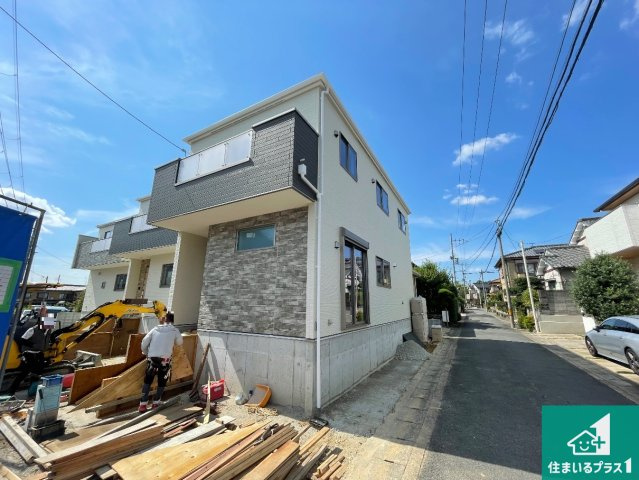 ★宇治市大久保町上ノ山　第1期　新築一戸建ての前面道路含む現地写真|周辺は落ち着いた街並みの住宅地！子育てがしやすい住環境です！まだ未完成ですが、現地でしかわからない事もございます。是非一度ご覧ください。