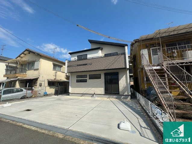 奈良市南京終町　新築一戸建ての外観|安心の10年保証！外観を美しく保ち、雨水で汚れを落とします！気になることがありましたら、お気軽にお問い合わせください！