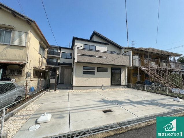 奈良市南京終町　新築一戸建ての外観|安心の10年保証！外観を美しく保ち、雨水で汚れを落とします！気になることがありましたら、お気軽にお問い合わせください！