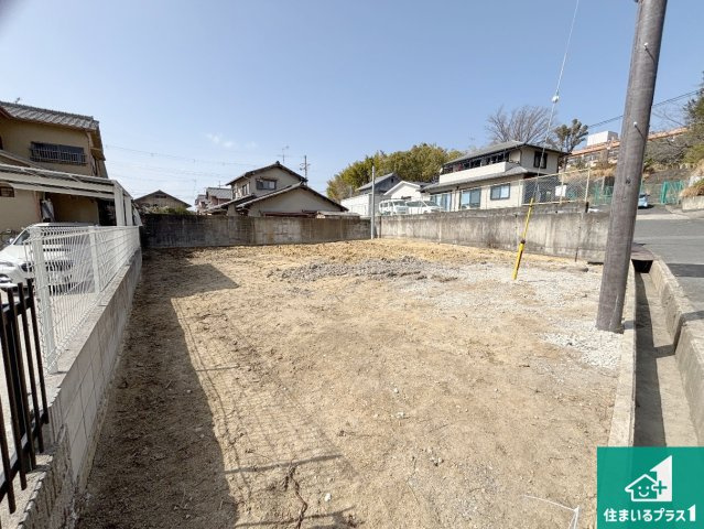 奈良市法蓮町　第26期　新築一戸建ての外観|ご案内の際は現地集合はもちろん、ご自宅の送迎や最寄りの駅迄のお迎え等お気軽にご相談ください。