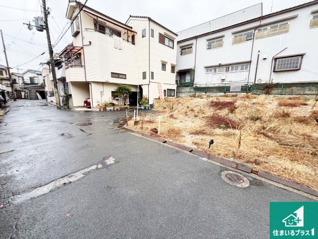 枚方市藤阪元町　第2期　売土地の前面道路含む現地写真|周辺は落ち着いた街並みの住宅地！子育てがしやすい住環境です！