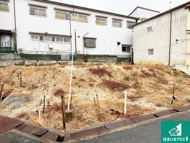枚方市藤阪元町　第2期　売土地の外観|周辺は落ち着いた街並みの住宅地！子育てがしやすい住環境です！現地でしかわからない事もございます。是非一度ご覧ください。