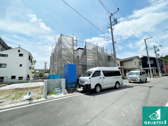 現地見学可能！大津市雄琴　第1期　新築一戸建ての前面道路含む現地写真|周辺は落ち着いた街並みの住宅地！子育てがしやすい住環境です！まだ未完成ですが、現地でしかわからない事もございます。是非一度ご覧ください。