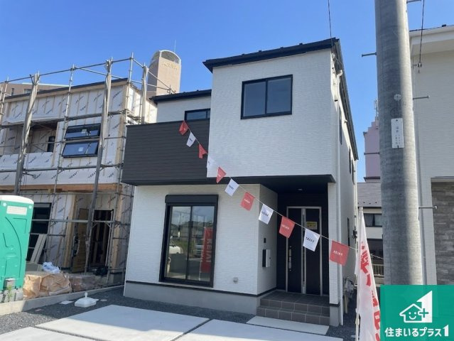 ★5(土)6(日)現地見学可能！★大津市雄琴　全4邸の外観|安心の10年保証！外観を美しく保ち、雨水で汚れを落とします！気になることがありましたら、お気軽にお問い合わせください！