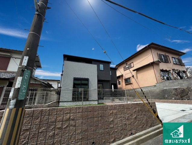 ■12日(土)13日(日)現地ご見学可能！　 神戸市北区広陵町　限定1邸の外観|安心の10年保証！外観を美しく保ち、雨水で汚れを落とします！気になることがありましたら、お気軽にお問い合わせください！