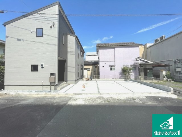 ★12(土)13(日)現地見学可能！★南丹市園部町本町　新築一戸建ての外観|安心の10年保証！外観を美しく保ち、雨水で汚れを落とします！気になることがありましたら、お気軽にお問い合わせください！