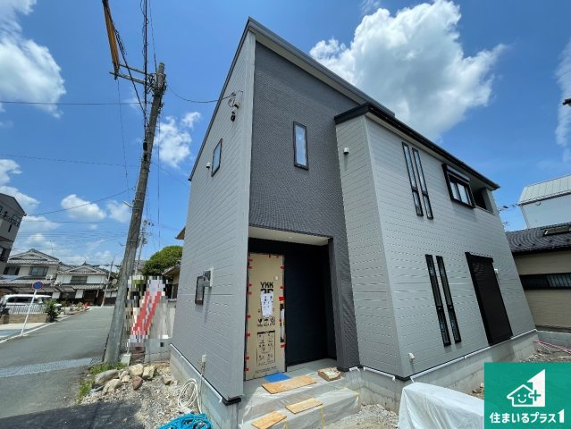 ★南丹市園部町本町　新築一戸建ての外観|現在建築中！落ち着いた街並みで新生活を始めることが出来そう！周辺の物件も併せてご紹介させて頂きます！