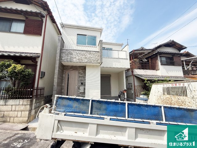 1(土)2(日)現地説明会！◆富田林市寿町　限定1邸の外観|実際に使われている設備をご覧ください。周辺は落ち着いた街並みの住宅地！子育てがしやすい住環境です！まだ未完成ですが、現地でしかわからない事もございます。是非一度ご覧ください。