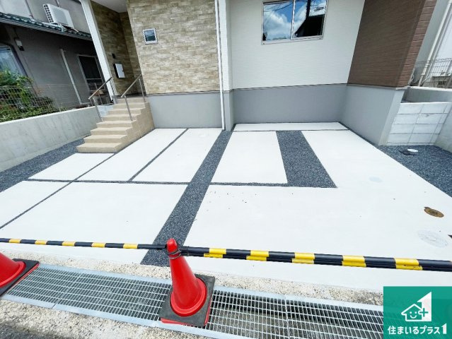 ★1(土)2(日)現地見学可能！★湖南市宝来坂　限定1邸の駐車場|駐車スペース！散水栓があるので、こまめに愛車を洗えます！