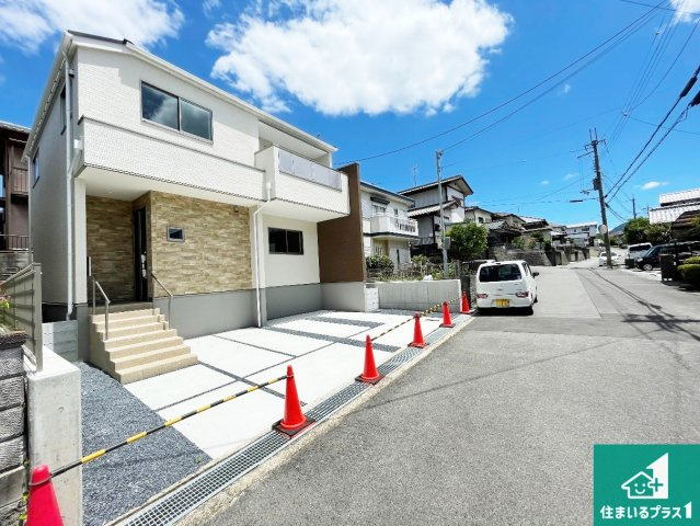 ★5(土)6(日)現地見学可能！★湖南市宝来坂　限定1邸の外観|お客様に長く安心して住んでいだだける事にこだわった家づくり！住んでからのアフターサービスにもしっかりと取り組んでいます！