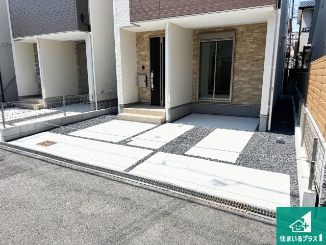 東大阪市南上小阪　第1期　新築一戸建ての駐車場|駐車スペース！散水栓があるので、こまめに愛車を洗えます！