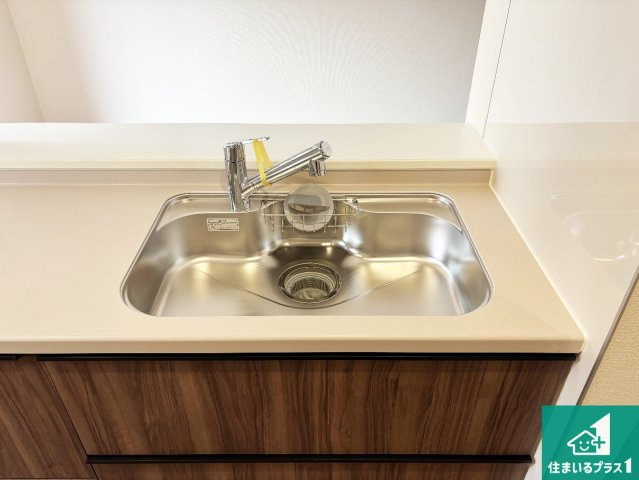 茨木市上野町　第7期　新築一戸建ての設備|広々としたシンクで食器洗いも楽々！